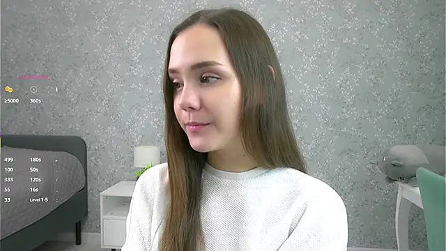 SweetSaraPie online show from October 27, 2025, 7:04 pm