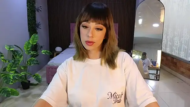 Snapshot of sexengel_lisa chatting on February 17, 2026, 9:01 pm sexengel lisa online show from February 17, 2026, 9:01 pm