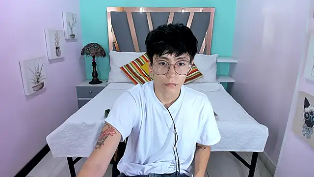 Snapshot of Teddy_Jacobs chatting on October 8, 2025, 9:15 pm Teddy Jacobs online show from October 8, 2025, 9:15 pm