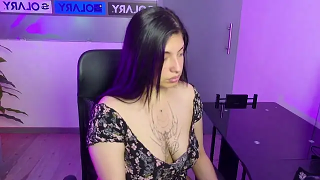 Snapshot of Violetta_Swett_ chatting on November 4, 2025, 1:26 pm Violetta Swett online show from November 4, 2025, 1:26 pm