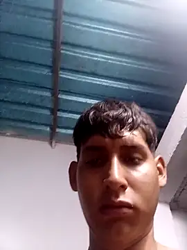 Snapshot of Luisneljc chatting on February 20, 2026, 7:21 am Luisneljc online show from February 20, 2026, 7:21 am