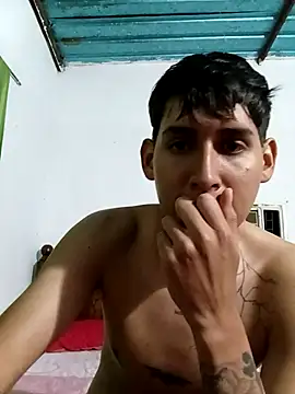 Snapshot of Luisneljc chatting on January 19, 2026, 1:15 pm Luisneljc online show from January 19, 2026, 1:15 pm