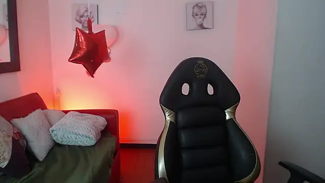 Snapshot of Andy_Eagleton_20_ chatting on February 20, 2026, 3:03 am Andy Eagleton 20 online show from February 20, 2026, 3:03 am