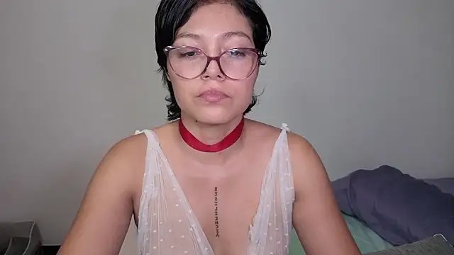 Qadeshoficial online show from June 30, 2026, 6:41 pm