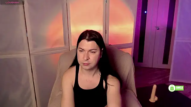 Snapshot of micromouse_mo chatting on December 13, 2024, 1:04 am micromouse mo online show from December 13, 2024, 1:04 am