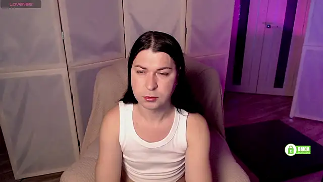 Snapshot of micromouse_mo chatting on December 13, 2024, 11:39 pm micromouse mo online show from December 13, 2024, 11:39 pm