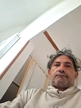 nocsivag online show from October 16, 2025, 12:57 pm