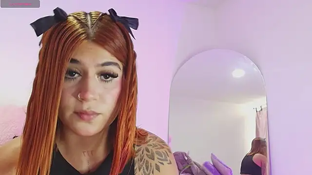 SoofiKiss online show from March 28, 2026, 9:27 pm