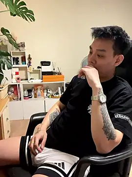 latava online show from November 1, 2025, 6:46 pm