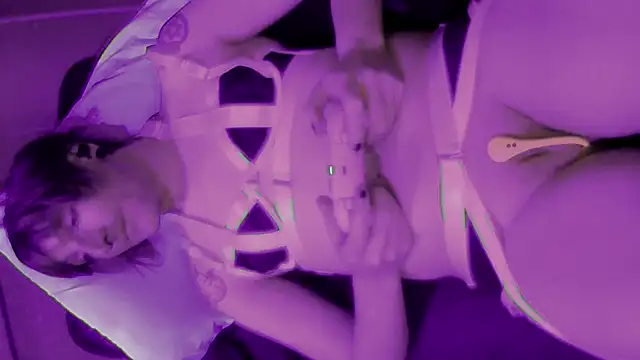 Moonless Joy online show from October 27, 2025, 11:27 pm