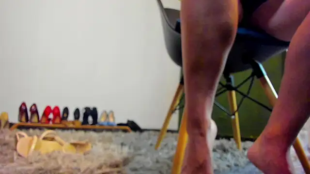 Velourmuse online show from December 21, 2025, 12:24 am