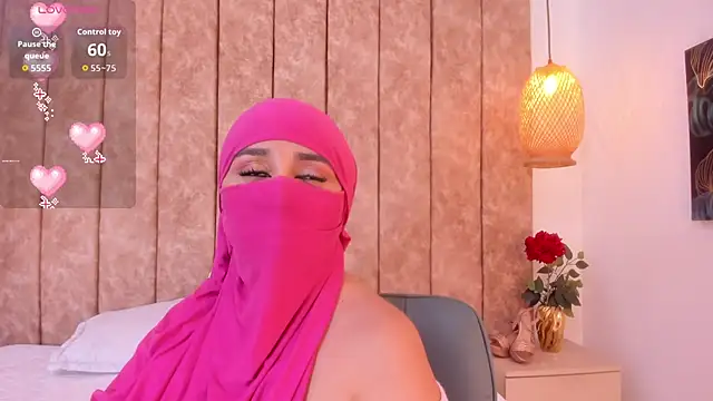 Snapshot of _alishaa_c chatting on December 23, 2025, 3:17 am alishaa c online show from December 23, 2025, 3:17 am