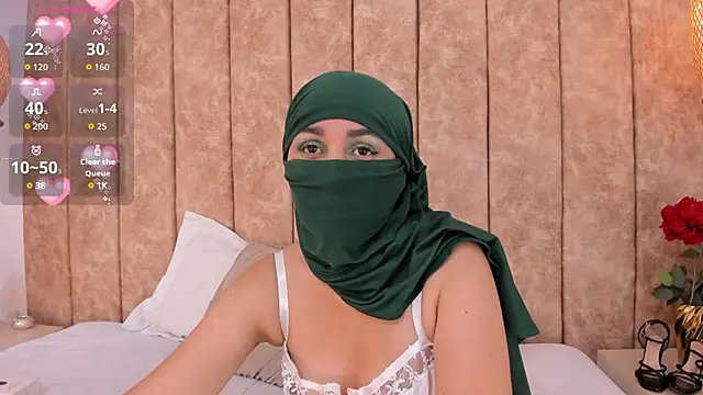 Snapshot of _alishaa_c chatting on February 8, 2026, 3:15 am alishaa c online show from February 8, 2026, 3:15 am