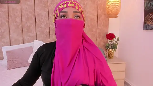 Snapshot of _alishaa_c chatting on December 19, 2025, 2:48 am alishaa c online show from December 19, 2025, 2:48 am