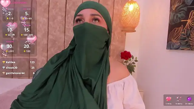 Snapshot of _alishaa_c chatting on December 20, 2025, 9:23 am alishaa c online show from December 20, 2025, 9:23 am