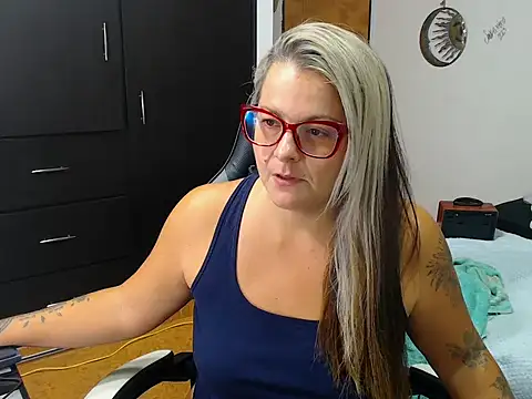 Snapshot of perlagoloza05 chatting on October 16, 2025, 1:58 am perlagoloza05 online show from October 16, 2025, 1:58 am