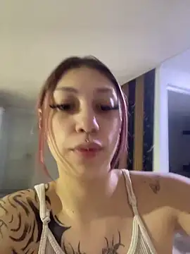 ZammyRossee online show from March 26, 2026, 4:22 am