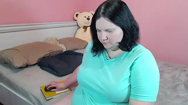  alexandra ray  online show from January 10, 2026, 3:51 pm