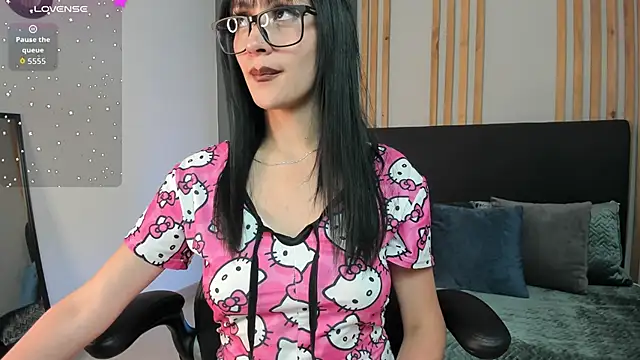 Lisie tigth online show from October 15, 2025, 4:11 am