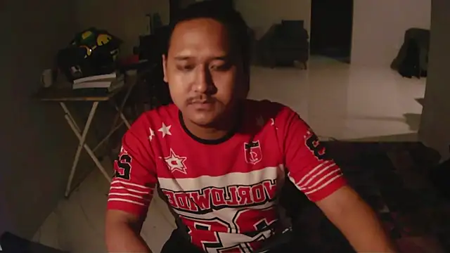 Snapshot of latexidn chatting on February 11, 2026, 6:41 pm latexidn online show from February 11, 2026, 6:41 pm