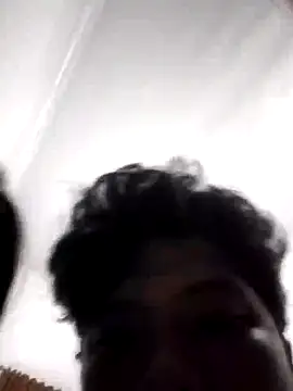 MEDICI01 online show from October 3, 2025, 10:50 am