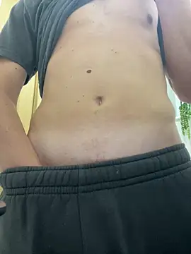 Snapshot of Kai73849 chatting on October 3, 2025, 11:12 am Kai73849 online show from October 3, 2025, 11:12 am