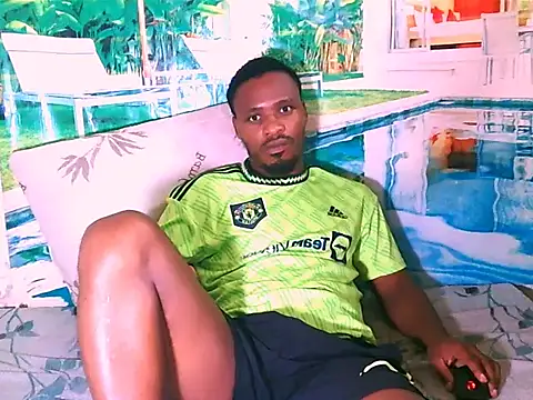 Snapshot of EbonyTiger69 chatting on November 19, 2025, 5:57 pm EbonyTiger69 online show from November 19, 2025, 5:57 pm