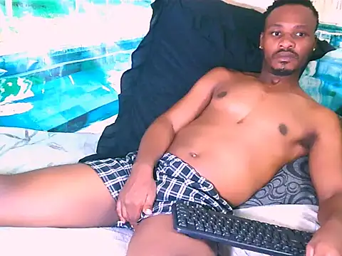 EbonyTiger69 online show from January 12, 2026, 10:22 am