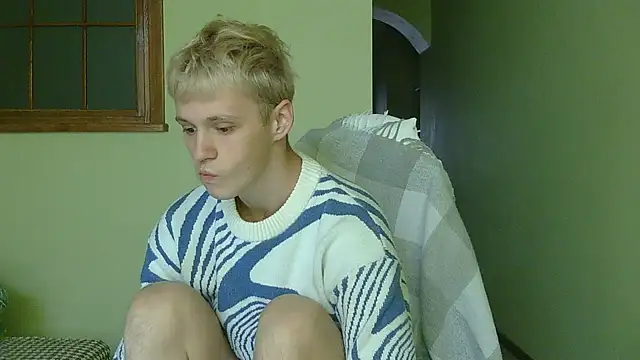 Snapshot of _Timmy_Boy_ chatting on October 18, 2025, 7:32 am  Timmy Boy  online show from October 18, 2025, 7:32 am