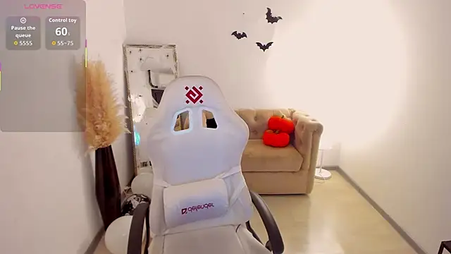 Snapshot of Sarah_babyyy chatting on October 30, 2025, 5:28 am Sarah babyyy online show from October 30, 2025, 5:28 am