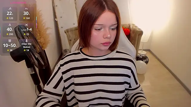 Snapshot of Sarah_babyyy chatting on October 25, 2025, 5:39 am Sarah babyyy online show from October 25, 2025, 5:39 am