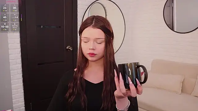 Snapshot of Sarah_babyyy chatting on November 7, 2025, 10:42 am Sarah babyyy online show from November 7, 2025, 10:42 am