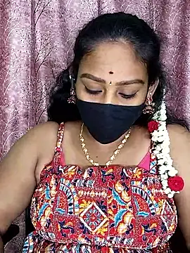 Snapshot of tamil_Monisha chatting on March 3, 2026, 6:48 pm tamil Monisha online show from March 3, 2026, 6:48 pm