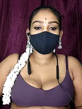 Snapshot of tamil_Monisha chatting on April 13, 2026, 5:50 pm tamil Monisha online show from April 13, 2026, 5:50 pm