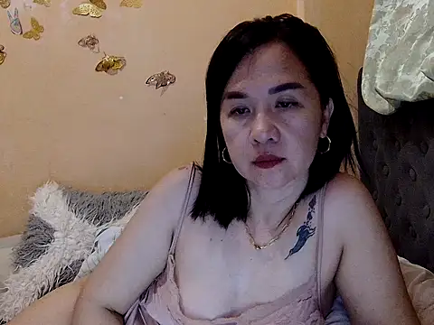 KissHott online show from February 26, 2026, 1:55 pm