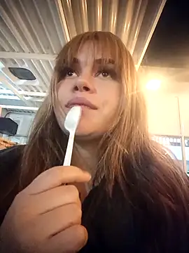 Snapshot of Scarlett_fox__ chatting on February 14, 2026, 2:23 am Scarlett fox online show from February 14, 2026, 2:23 am