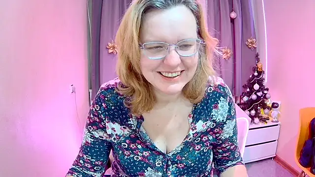 VestaWoody online show from November 26, 2025, 7:19 am