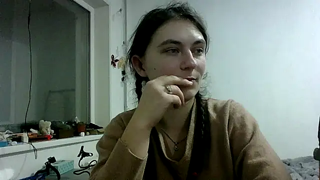 Snapshot of Twolatte1520 chatting on December 16, 2025, 8:02 pm Twolatte1520 online show from December 16, 2025, 8:02 pm