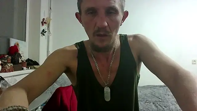 Twolatte1520 online show from April 3, 2026, 6:58 pm