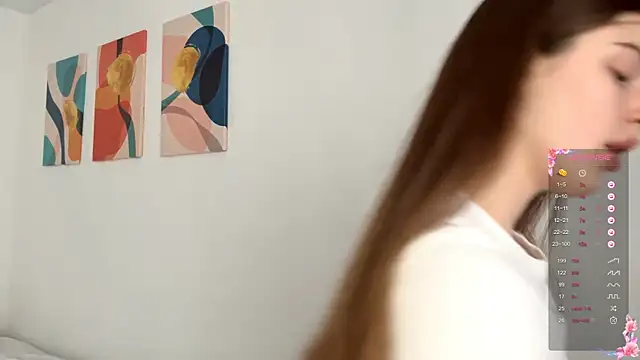 Snapshot of GilySuper chatting on December 19, 2025, 5:32 am GilySuper online show from December 19, 2025, 5:32 am