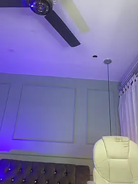 Rose monroee online show from February 27, 2026, 8:19 pm