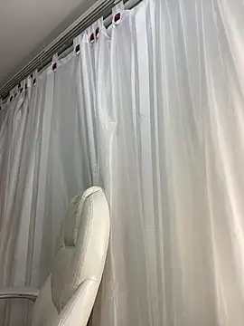 Rose monroee online show from March 14, 2026, 7:42 pm