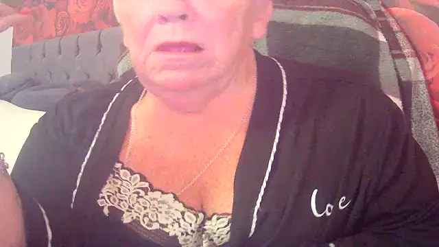 Snapshot of Playful_MILF_Demi chatting on June 10, 2026, 9:43 am Playful MILF Demi online show from June 10, 2026, 9:43 am