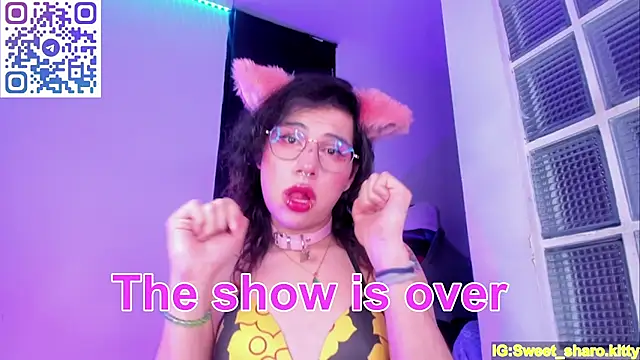 Snapshot of Sweet-SharoKitty chatting on May 23, 2026, 6:40 pm Sweet-SharoKitty online show from May 23, 2026, 6:40 pm