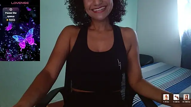 Snapshot of Seductress_Malia chatting on May 15, 2026, 12:47 pm Seductress Malia online show from May 15, 2026, 12:47 pm
