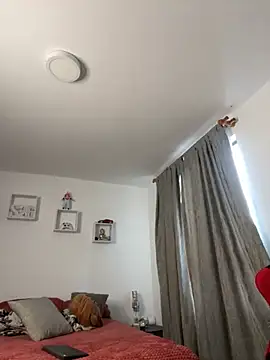 Snapshot of Ezzio_Scolaro chatting on November 27, 2025, 12:27 pm Ezzio Scolaro online show from November 27, 2025, 12:27 pm