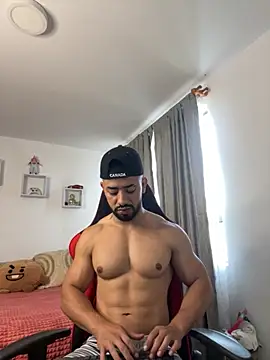 Snapshot of Ezzio_Scolaro chatting on November 15, 2025, 1:04 pm Ezzio Scolaro online show from November 15, 2025, 1:04 pm