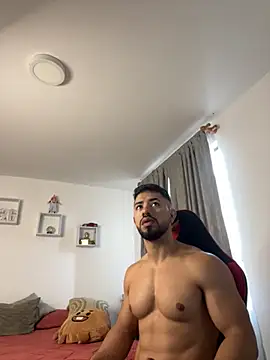 Ezzio Scolaro online show from February 21, 2026, 1:13 pm