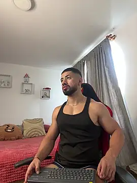 Snapshot of Ezzio_Scolaro chatting on November 23, 2025, 1:54 pm Ezzio Scolaro online show from November 23, 2025, 1:54 pm