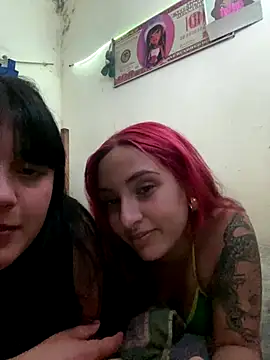 Snapshot of amatista7768 chatting on December 18, 2025, 6:40 am amatista7768 online show from December 18, 2025, 6:40 am